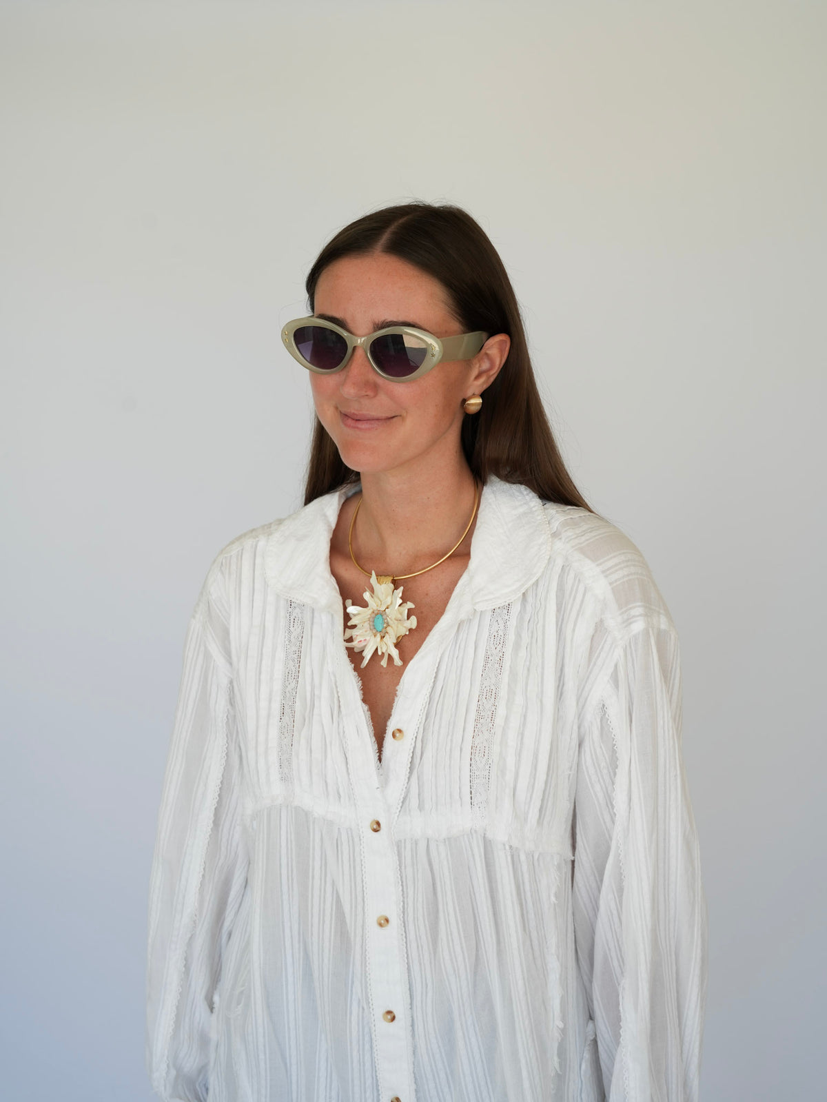 The White Coral Necklace
